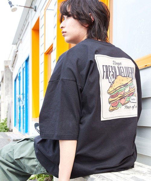 MONO-MART（モノマート）の「コットン天竺 オーバーサイズ イラストロゴ＆転写プリント 半袖カットソー（Tシャツ/カットソー・メンズ・ホワイト/チャコールグレー/ライトブルー/ブラック/その他/ホワイト系その他/ブラック系その他/グレー系その他/ベージュ系その他/グリーン系その他/ブルー系その他/ホワイト系その他2/ホワイト系その他3/ホワイト系その他4/ホワイト系その他5/ホワイト系その他6/ホワイト系その他7/ブラック系その他2/ブラック系その他3/グレー系その他2/グレー系その他3/ベージュ系その他2/ベージュ系その他3/ベージュ系その他4/ベージュ系その他5/ベージュ系その他6/ベージュ系その他7/グリーン系その他2/グリーン系その他3/グリーン系その他4/ブルー系その他2/ブルー系その他3・M/L）」の10枚目の写真