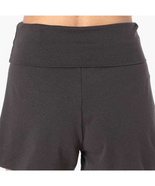 Chacott（チャコット）の「オーバーショートパンツ（その他パンツ・レディース・ダークグレー/ラベンダー・S/M/L）」の7枚目の写真