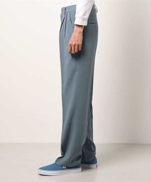 SPINNS（スピンズ）の「センタープレス ストレートパンツ（スラックス・メンズ・ブラック/ブラウン/アイボリー/ダークブルー・S/M/L）」の11枚目の写真