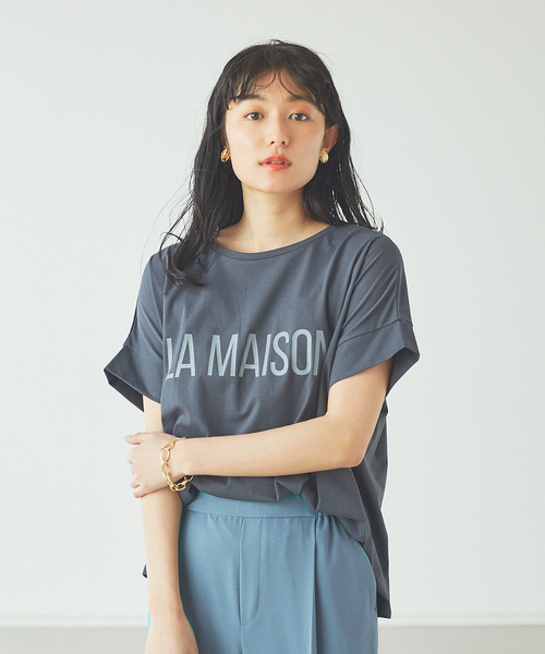 abahouse mavie（アバハウスマヴィ）の「【販売店舗限定】ワイドビッグロゴTシャツ（Tシャツ/カットソー・レディース・ホワイト/ベージュ/チャコールグレー/モスグリーン・フリー）」の5枚目の写真