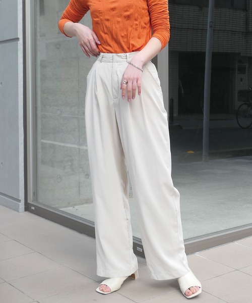 CORNERS(コーナーズ)の「カラーストレートスラックスパンツ(スラックス・レディース・ネイビー/ブラウン/レッド/グリーン/ライトベージュ/ブラック/ライトグリーン/ベージュ系その他/パープル/ブルー/ピンク・M/L)」の4枚目の写真