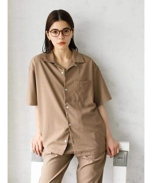 koe（コエ）の「ドライタッチポリトロ半袖オープンカラーシャツ＊（シャツ/ブラウス・レディース・ブラック/サックスブルー/ベージュ/ライトベージュ・L/M）」の7枚目の写真