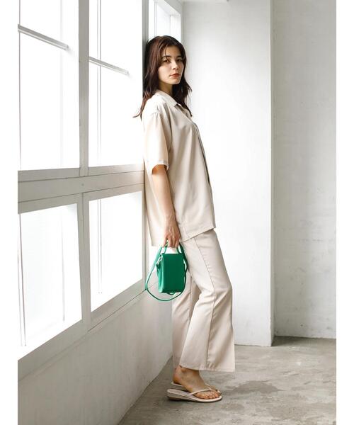 koe（コエ）の「ドライタッチポリトロ半袖オープンカラーシャツ＊（シャツ/ブラウス・レディース・ブラック/サックスブルー/ベージュ/ライトベージュ・L/M）」の14枚目の写真