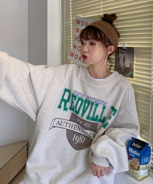 KOR（ケーオーアール）の「ビッグシルエット ロゴプルオーバー（スウェット・レディース・グレー/ブラック/ネイビー・FREE）」の18枚目の写真