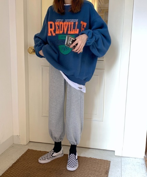 KOR（ケーオーアール）の「ビッグシルエット ロゴプルオーバー（スウェット・レディース・グレー/ブラック/ネイビー・FREE）」の9枚目の写真