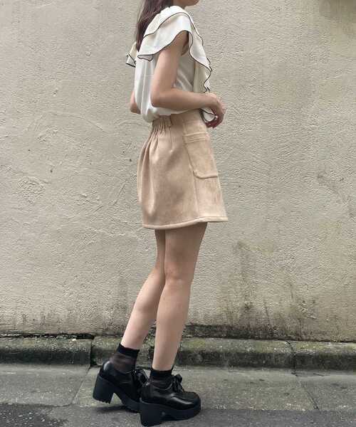 MAJESTIC LEGON(マジェスティックレゴン)の「クラシカルノースリブラウス(シャツ/ブラウス・レディース・グリーン/アイボリー/ブラック系その他/ホワイト系その他2・MEDIUM/SMALL)」の16枚目の写真