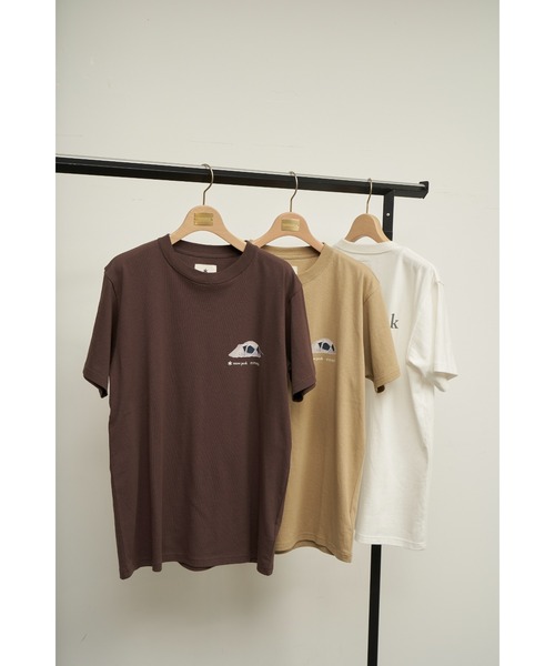 Snow Peak（スノーピーク）の「【emmi×SnowPeak】S/S T－SHIRT_emmi atelier（Tシャツ/カットソー・レディース・ホワイト/ブラウン/アイボリー・M/L）」の13枚目の写真