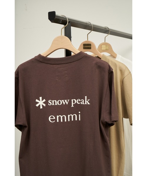 Snow Peak（スノーピーク）の「【emmi×SnowPeak】S/S T－SHIRT_emmi atelier（Tシャツ/カットソー・レディース・ホワイト/ブラウン/アイボリー・M/L）」の4枚目の写真