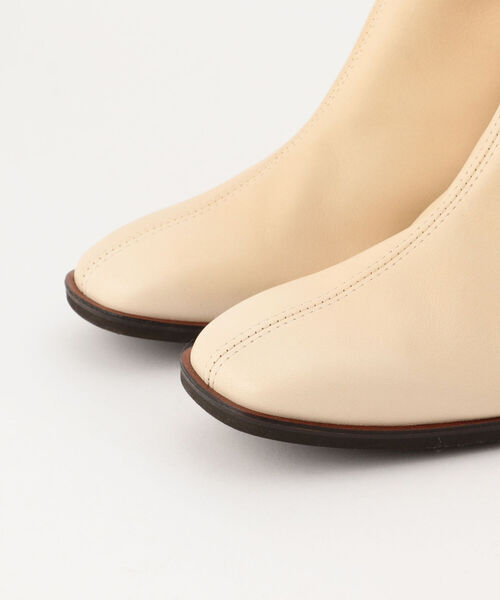 MARIAN（マリアン）の「【MARIAN/ マリアン】ラウンドヒールブーツ（ブーツ・レディース・オフホワイト/ブラック/キャメル・36/37/38）」の9枚目の写真