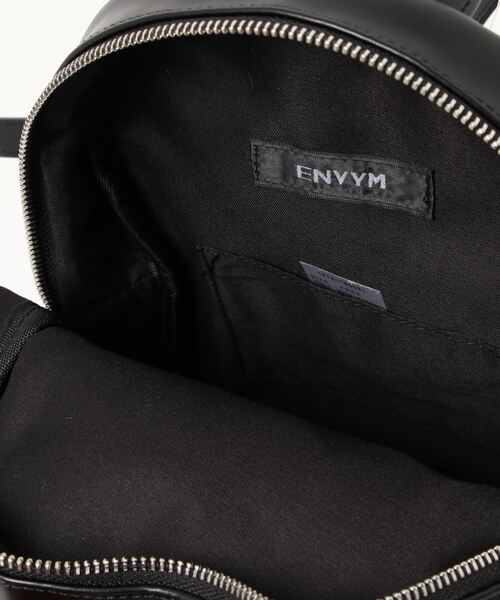 ENVYM（アンビー）の「フェイクレザーコンパクトＢａｇ（バックパック/リュック・レディース・ブラック・FREE）」の5枚目の写真