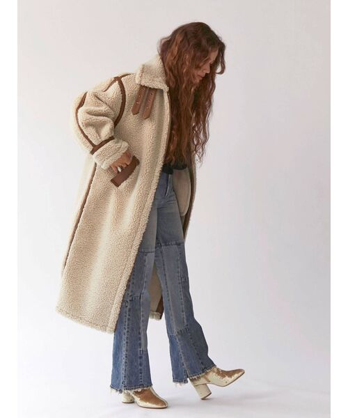 Ungrid(アングリッド)の「ハイウエストリメイクフレアデニム(デニムパンツ・レディース・ブルー・24inch/25inch/26inch)」の8枚目の写真