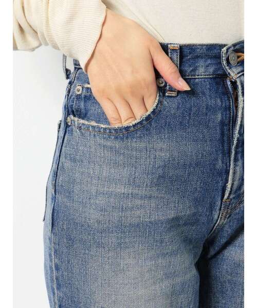 Ungrid(アングリッド)の「ハイウエストリメイクフレアデニム(デニムパンツ・レディース・ブルー・24inch/25inch/26inch)」の18枚目の写真