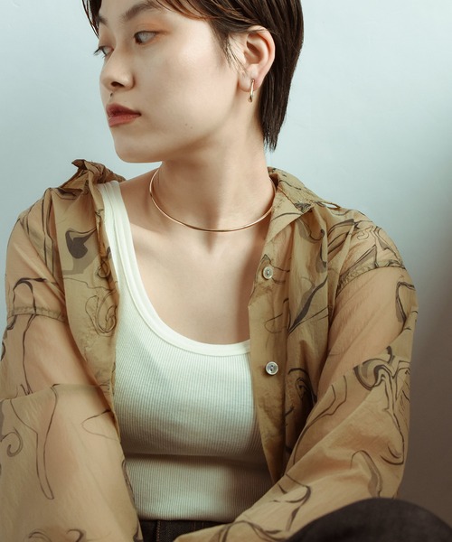 GOLDY（ゴールディ）の「ミニマル ライン ネックカフ（ネックレス・レディース・シルバー/ゴールド/その他1・FREE）」の8枚目の写真