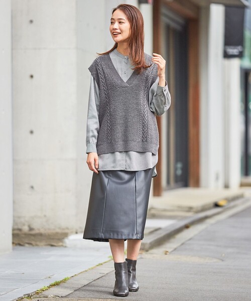 J.PRESS Ladies(J.プレス レディス)の「【洗える】WOOL ACRYLIC ニットベスト(ベスト・レディース・ワイン系/ベージュ系/ライトグレー系・SMALL)」の5枚目の写真