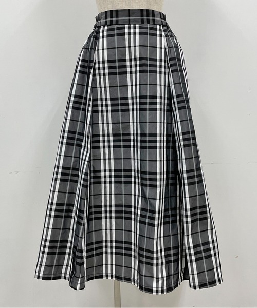 PICCIN(ピッチン)の「チェックフレアギャザースカート(スカート・レディース・ブラック/グレイッシュベージュ・M)」の21枚目の写真