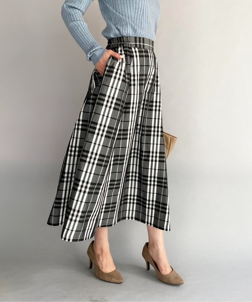 PICCIN(ピッチン)の「チェックフレアギャザースカート(スカート・レディース・ブラック/グレイッシュベージュ・M)」の12枚目の写真