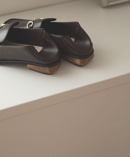 marjour（マージュール）の「BIT LOAFER（ローファー・レディース・ブラック/ブラウン・S/M/L/LL）」の6枚目の写真