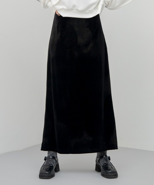 VACANCY（ヴァカンシー）の「アソート柄ペンシルベロアスカート（スカート・レディース・ブラック/その他/ゴールド/ブルー・FREE）」の12枚目の写真