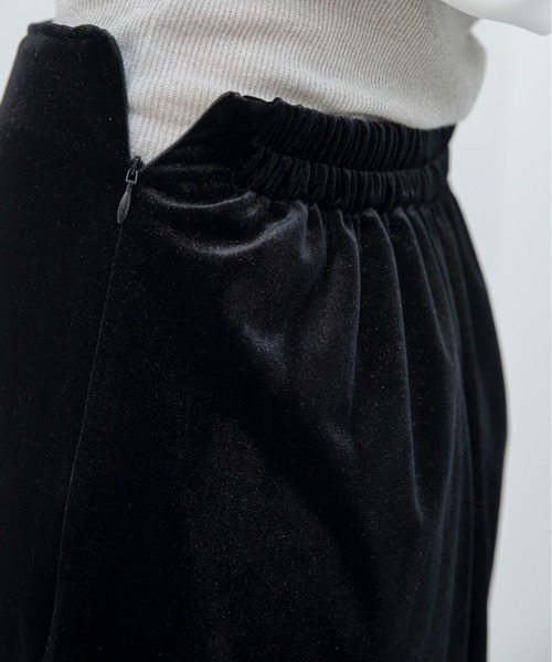 VACANCY（ヴァカンシー）の「アソート柄ペンシルベロアスカート（スカート・レディース・ブラック/その他/ゴールド/ブルー・FREE）」の16枚目の写真