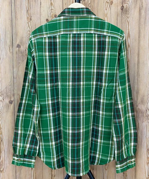 AVIREX（アヴィレックス）の「デイリーコットンフランネル ワークシャツ（シャツ/ブラウス・メンズ・ブラック/カーキ/サックスブルー/レッド/グリーン/ネイビー・M/L/XXL/XL）」の8枚目の写真