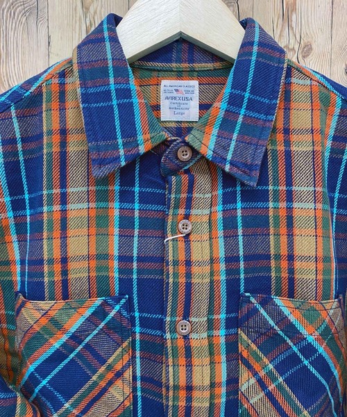 AVIREX（アヴィレックス）の「デイリーコットンフランネル ワークシャツ（シャツ/ブラウス・メンズ・ブラック/カーキ/サックスブルー/レッド/グリーン/ネイビー・M/L/XXL/XL）」の15枚目の写真