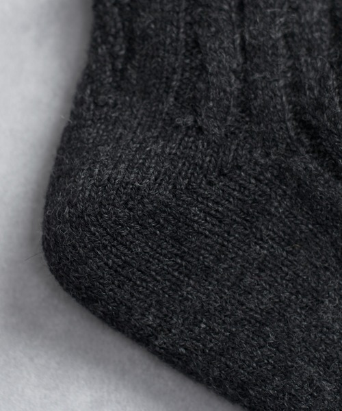 And A（アンドエー）の「MARCOMONDE マルコモンド / wholegarment wool socks ホールガーメント ウールソックス / 10GWGW2-20C（ソックス/靴下・レディース・アイボリー/ライトブラウン/レッド/チャコールグレー・MENS/WOMENS）」の20枚目の写真
