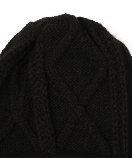 AVIREX(アヴィレックス)の「ケーブルニットキャップ/ CABLE KNIT CAP(ニットキャップ/ビーニー・レディース・オフホワイト/ブラック・FREE)」の4枚目の写真