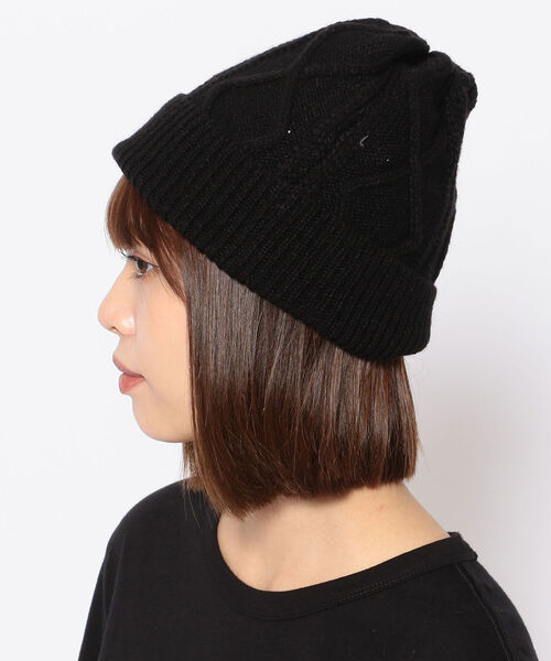 AVIREX(アヴィレックス)の「ケーブルニットキャップ/ CABLE KNIT CAP(ニットキャップ/ビーニー・レディース・オフホワイト/ブラック・FREE)」の8枚目の写真