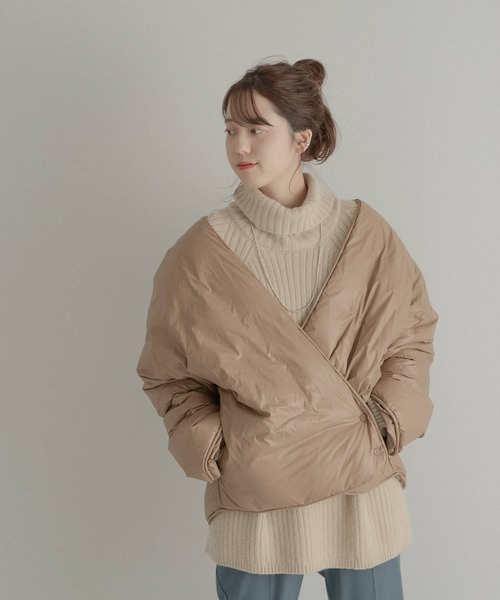 LAATO(ラート)の「MERRY SET DOWN JACKET(ダウンジャケット/コート・レディース・ベージュ/オフホワイト/チャコールグレー・FREE)」の7枚目の写真