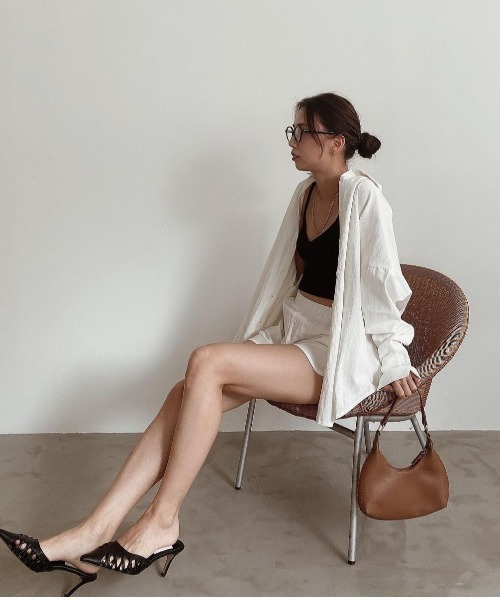 ACYM(アシーム)の「Relax linen short パンツ(その他パンツ・レディース・ベージュ/アイボリー・FREE)」の14枚目の写真
