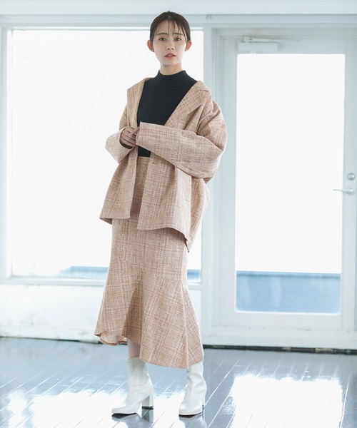 VIS（ビス）の「【セットアップ対応】カラーツイードゆるジャコット（チェスターコート・レディース・ブラック/ベージュ・M/S）」の6枚目の写真