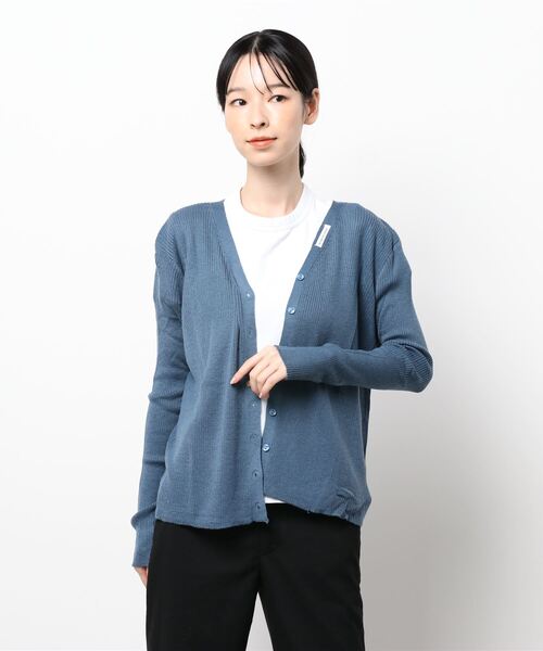 MAISON DE THERESE(メゾン ド テレーズ)の「Vネック ボタン開きニットカーディガン(カーディガン/ボレロ・レディース・ベージュ/アイボリー/ブルー/ブラック/ブラウン/グレー・FREE)」の6枚目の写真