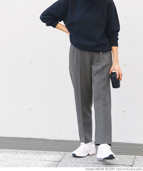 coca（coca）（コカ）の「圧縮ポンチテーパードパンツ（その他パンツ・レディース・ブラウン/アイボリー/チャコール・M/L）」の20枚目の写真