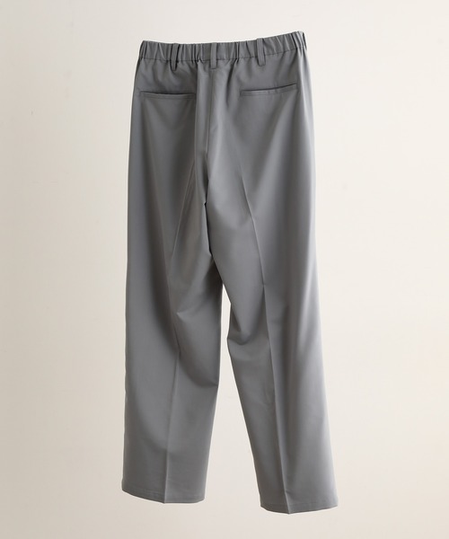 JUNRED(ジュンレッド)の「【ユウ×JUNRed】ポリッシュドTRワンタックストレートワイドパンツ(スラックス・メンズ・ライトグレー/ネイビー/ブラック・S/M/L)」の5枚目の写真