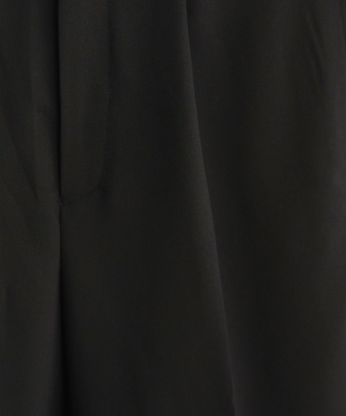 JUNRED(ジュンレッド)の「【ユウ×JUNRed】ポリッシュドTRワンタックストレートワイドパンツ(スラックス・メンズ・ライトグレー/ネイビー/ブラック・S/M/L)」の13枚目の写真