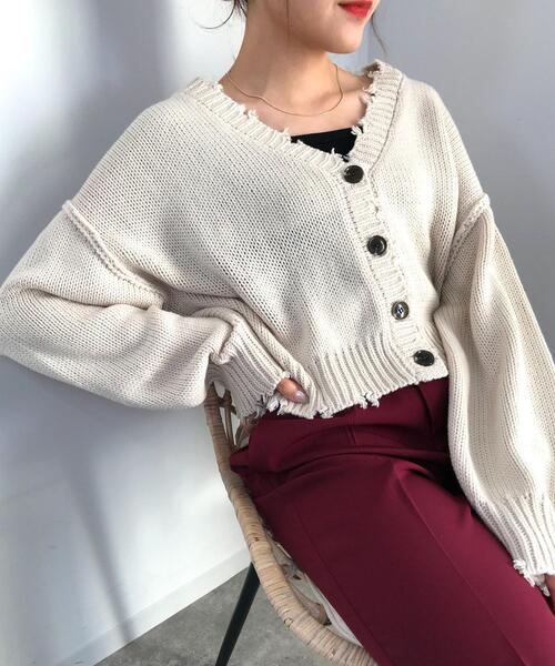 INGNI（イング）の「ブロークンVネックショートカーディガン（カーディガン/ボレロ・レディース・アイボリー/ブラック系その他2/ブルー/オレンジ/グリーン/レッド/イエロー・M）」の2枚目の写真