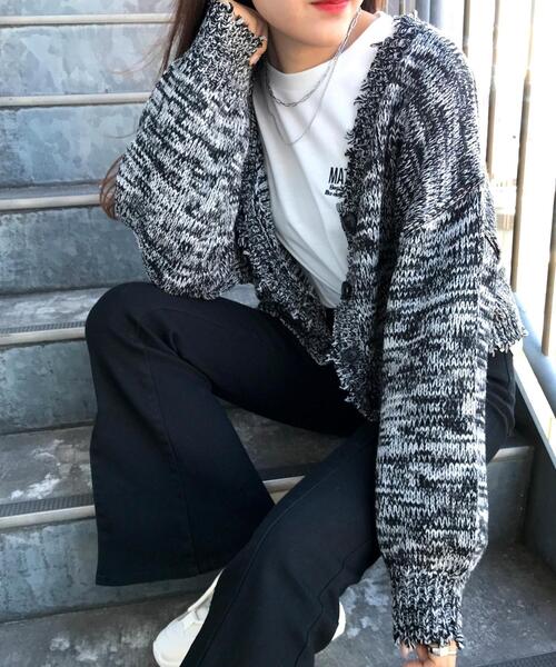 INGNI（イング）の「ブロークンVネックショートカーディガン（カーディガン/ボレロ・レディース・アイボリー/ブラック系その他2/ブルー/オレンジ/グリーン/レッド/イエロー・M）」の3枚目の写真