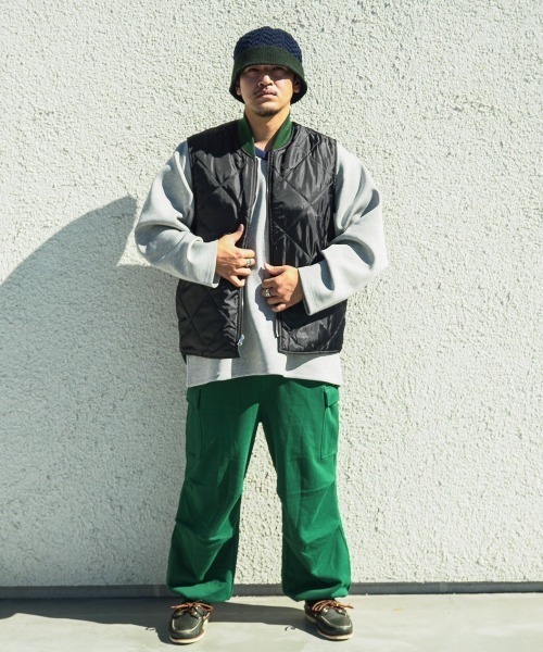 BEAVER（ビーバー）の「FAZZURA/ファズラ　REVERSIBLE VEST リバーシブルベスト（ベスト・メンズ・ダークグリーン/キャメル・1/2）」の3枚目の写真