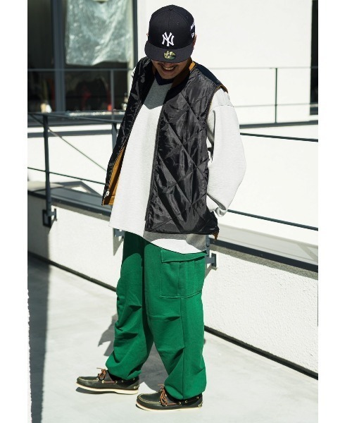 BEAVER（ビーバー）の「FAZZURA/ファズラ　REVERSIBLE VEST リバーシブルベスト（ベスト・メンズ・ダークグリーン/キャメル・1/2）」の14枚目の写真