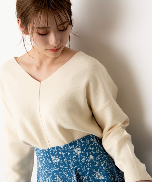 FREE'S MART（フリーズマート）の「◆総針前後2Way裾ダーツニット（ニット/セーター・レディース・ブラック/ホワイト/グリーン/オレンジ・FREE）」の2枚目の写真