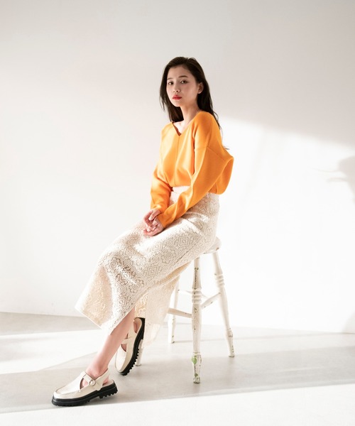 FREE'S MART（フリーズマート）の「◆総針前後2Way裾ダーツニット（ニット/セーター・レディース・ブラック/ホワイト/グリーン/オレンジ・FREE）」の12枚目の写真