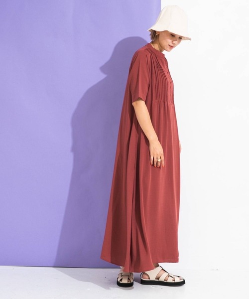 bohmal（ボマール）の「リネンライクピンタックデザインスキッパーロングワンピース（ワンピース・レディース・ホワイト/アッシュブラウン/ナチュラル・FREE）」の12枚目の写真