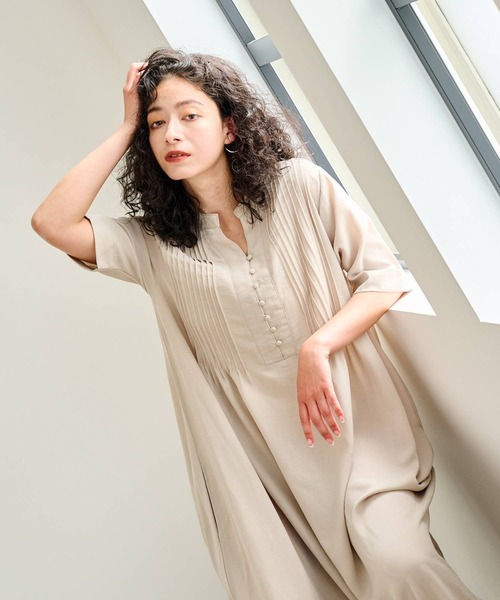 セール 登場から人気沸騰 セール】リネンライクピンタックデザインスキッパーロング ワンピース