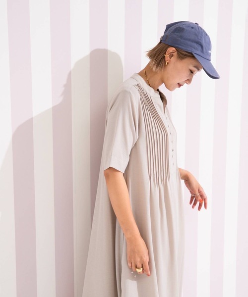 bohmal（ボマール）の「リネンライクピンタックデザインスキッパーロングワンピース（ワンピース・レディース・ホワイト/アッシュブラウン/ナチュラル・FREE）」の10枚目の写真