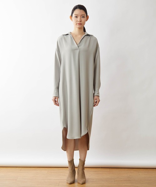 OUVRAGE CLASSE（ウヴラージュクラス）の「スキッパーバックボタンワンピース（ワンピース・レディース・ブラック/グレイッシュベージュ・FREE）」の19枚目の写真