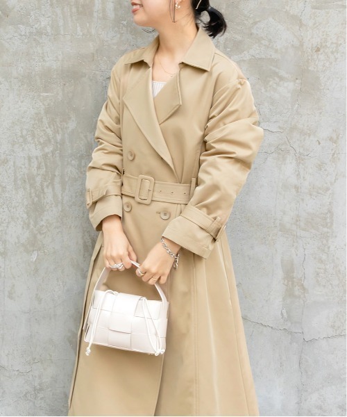 RANDA(ランダ)の「カッティングデザイントレンチコート(トレンチコート・レディース・アイボリー/ベージュ・1/0)」の10枚目の写真