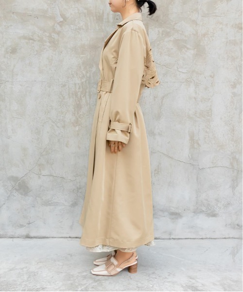 RANDA(ランダ)の「カッティングデザイントレンチコート(トレンチコート・レディース・アイボリー/ベージュ・1/0)」の18枚目の写真