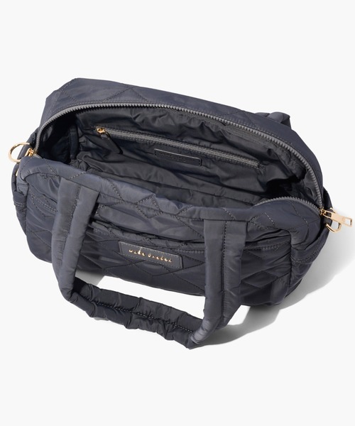 MARC JACOBS(マークジェイコブス)の「【オンライン限定】QUILTED NYLON SMALL WEEKENDER/キルテッド ナイロン スモール ウィークエンダー バッグ(ボストンバッグ・レディース・その他・ONE SIZE)」の7枚目の写真