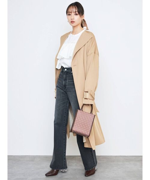 CALNAMUR（カルナムール）の「クリアヒールパンプス（パンプス・レディース・ブラウン/アイボリー・LARGE/MEDIUM/SMALL）」の9枚目の写真