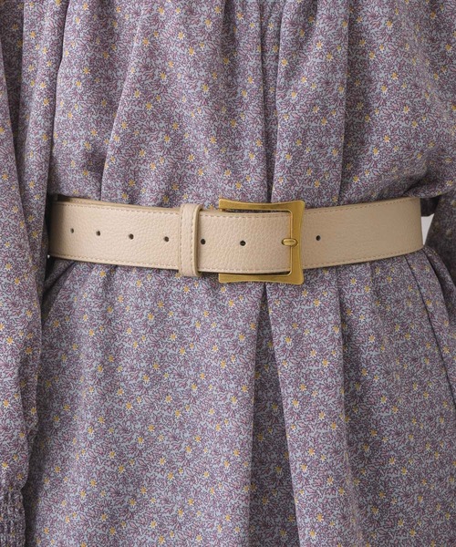 KATHARINE ROSS(キャサリンロス)の「【KATHARINE ROSS】レザーライクマットゴールドバックルベルト 38mm幅 WEB限定(ベルト・レディース・ブラック/ベージュ/ブラウン・MEDIUM)」の3枚目の写真